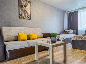Ryadom S Avtovokzalom Flat