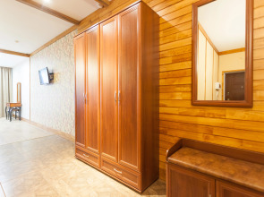 Апартаменты У Капитана № 8