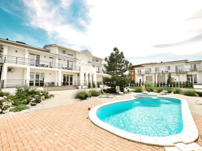 Отель Белая Ива