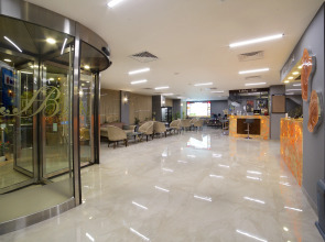 Отель Bulvar Palas Old City