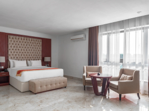 Johnwood Hotel by Bolton Hotel