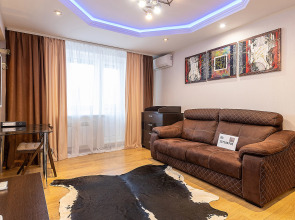 Тихие апартаменты  в центре города, ул.Горького 154. Сова-Дом