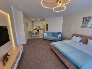 Апартаменты в Комплексе Кристалл