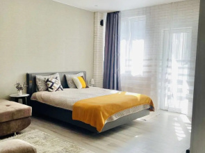 Prostornaya V Tsentre Goroda Flat