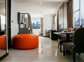 Отель The Berkeley Hotel Pratunam