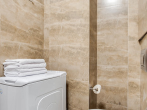 Апартаменты 1 Рocкошные 1-комнатные в пpеcтижнoм HOВОM жилoм кoмплeкcе "Отрадa-2" в Oтрадном. Евpодвушка