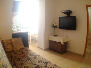 ARENDAIZRAIL Herzl 72 Apartments