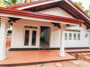 Yoho The Blue Pearl Family Cottage Villa