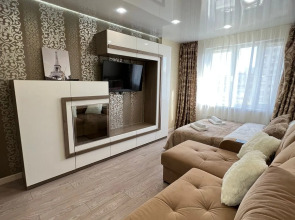 Апартаменты Stepanenkov на Окской 1