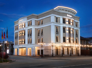 Tverskie Zamki De Luxe Hotel