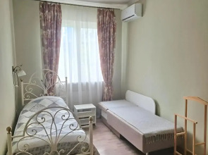 Квартира 2-х комн Солнечная сторона пер.Грузинский Парковка бесплатно