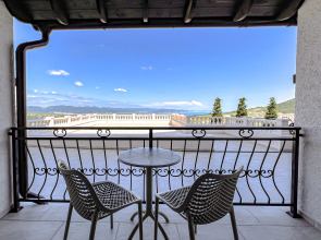 Отель Шато Пино