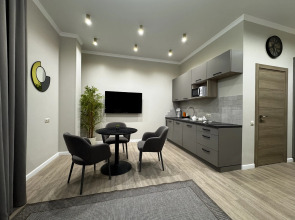 Апартаменты  Apart SV4 Цоколь Раушен Престиж