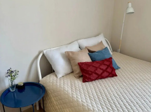 Апартаменты Современная квартира на Яна Крастыня