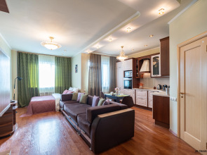 Апартаменты Пять Звезд на Омской