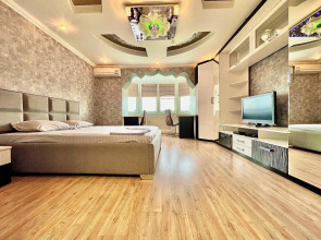 Апартаменты Трехкомнатные на Мира у ТРК Столица