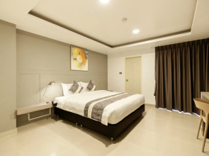 UTD8 Hotel & Residence Hotel