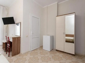 Anafoliya Guest House
