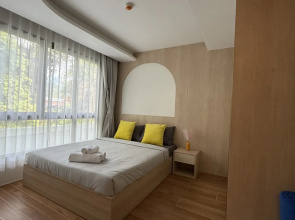 Sovremennaya Ryadom s Plyazhem Kamala Flat