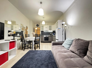 Квартира Стильная 2-к квартира с прекрасным расположением в Центре Казани