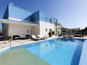 Mermaid Podstrana Villa