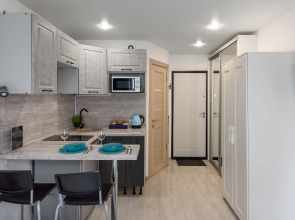 Апартаменты KrasLoft на Взлётной на двоих