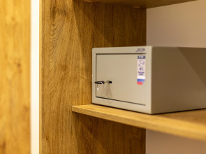 Квартира Армара 5