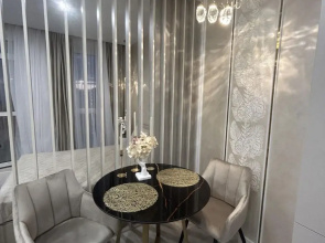 Dom Parizh v Minsk Mire Apartments