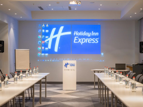 Holiday Inn Express - Yerevan by IHG