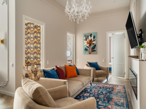 Апартаменты Дизайнерские 3х комнатные с камином Buyartapartments