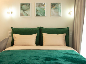 Квартира Студия с Дизайнерским Ремонтом на Черноморском Побережье