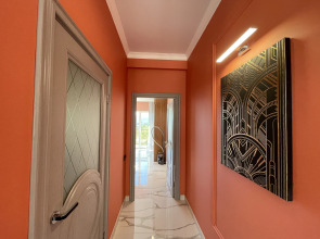 Апартаменты 3-комн. ЖК Корона Дизайнерский ремонт