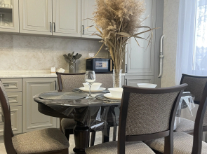 Квартира Двухкомнатная в центре у парка