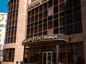 Golden Palace Hotel