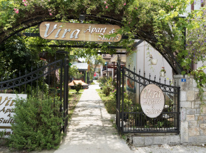 Отель Vira Apart