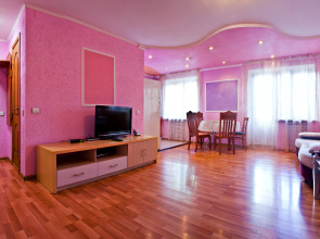 Lessor 203 Apartments