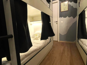 Хостел Moon Sky 24/7