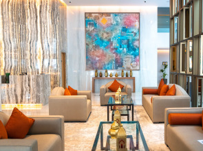 Отель Grand Cosmopolitan