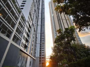 Zire WongAmat Apartments