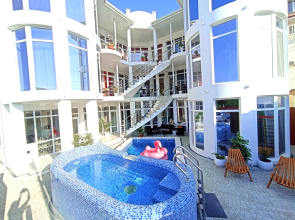 Sunny Guest House