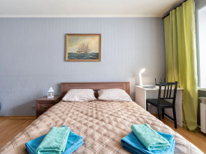 Апартаменты на Комендантском проспекте 11