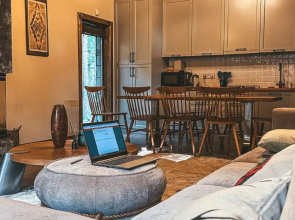 Naedine Guest house