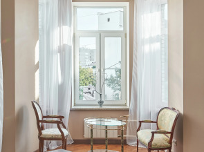 Апартаменты в Доходном доме на Патриарших прудах