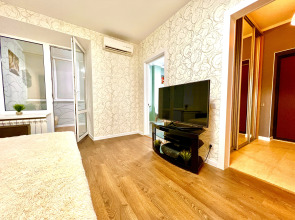 Уютные Апартаменты (рядом с ЖД вокзалом)  (ул. Никитинская 30)