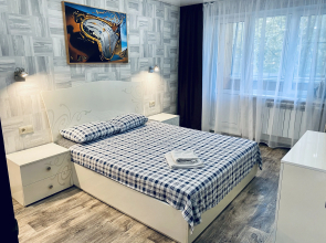 Na Plekhanova 65 Apartaments