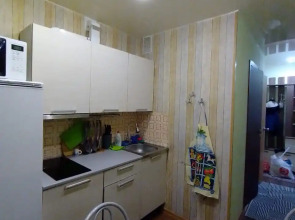 Апартаменты 2-х комнатная на 50 лет Октября 9