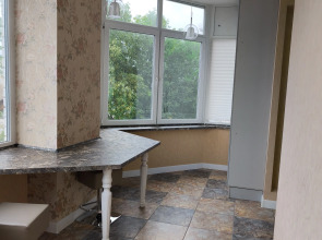 Квартира просторная на Богдана Хмельницкого