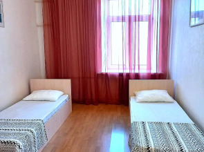 Квартира 3-комн. cталинка с большой ванной рядом с набережной