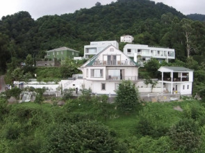Mount Villa Kvariati Resort