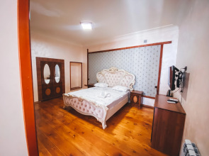 Отель Old Yerevan